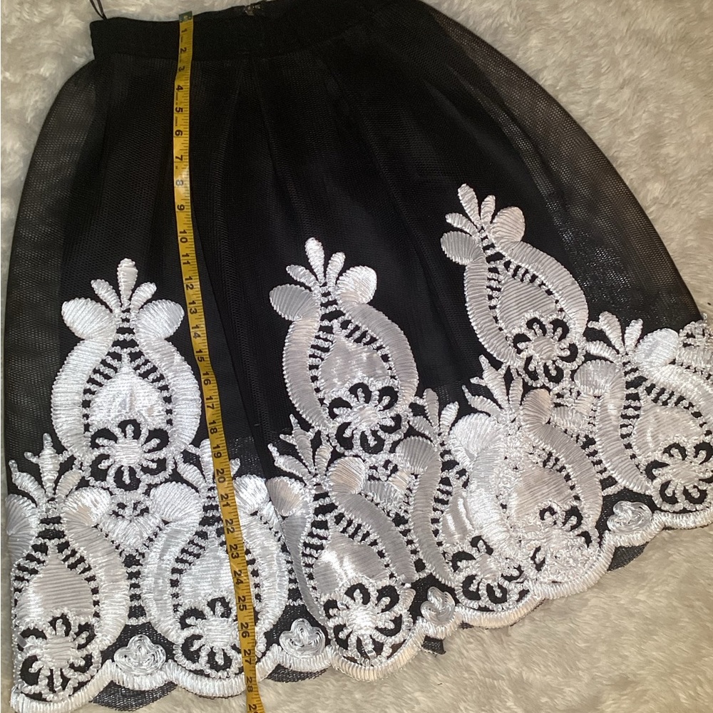 Small akira skirt - Picture 8 of 9